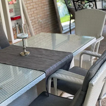 Red House Family Affittacamere