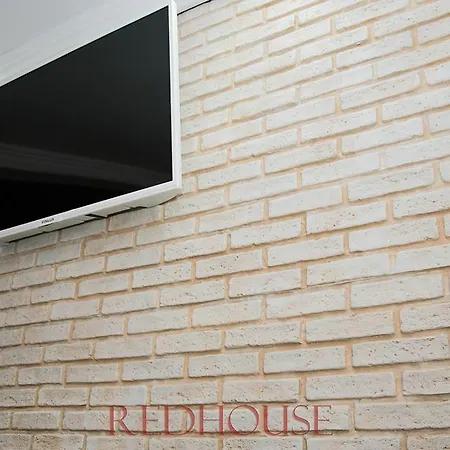 Guest house Red House Family *