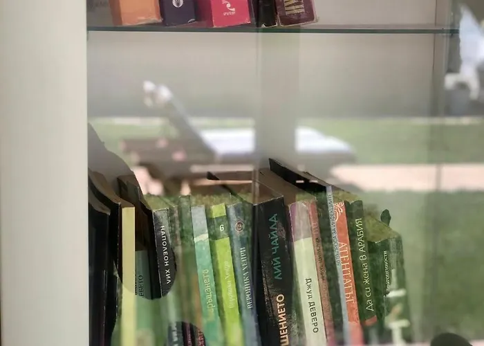 Red House Family Pensión *