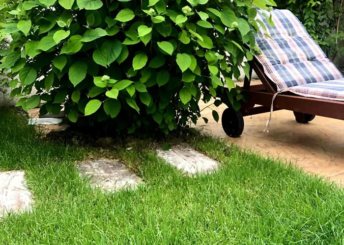 Pensión Red House Family Ravda