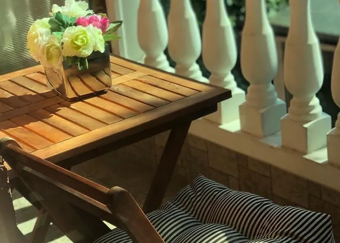 Red House Family Pensión *