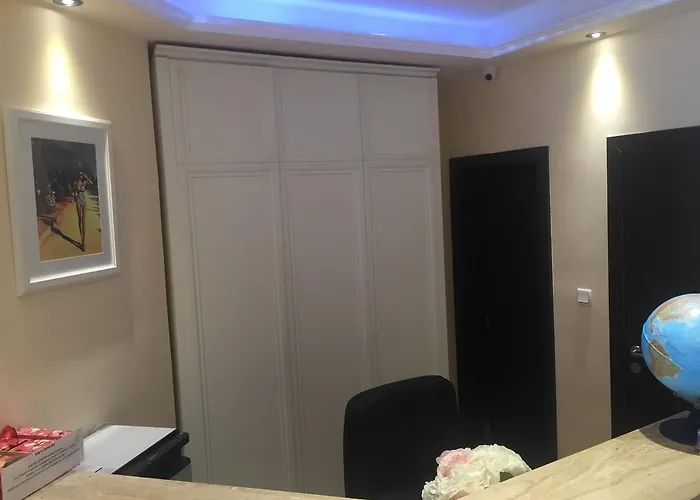 Pensión Red House Family *