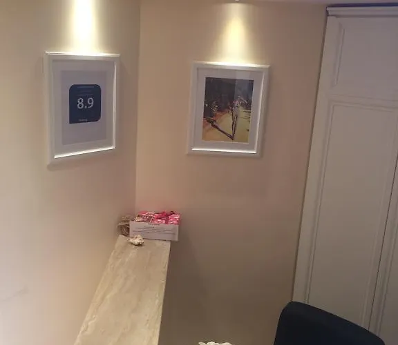 Red House Family Pensión